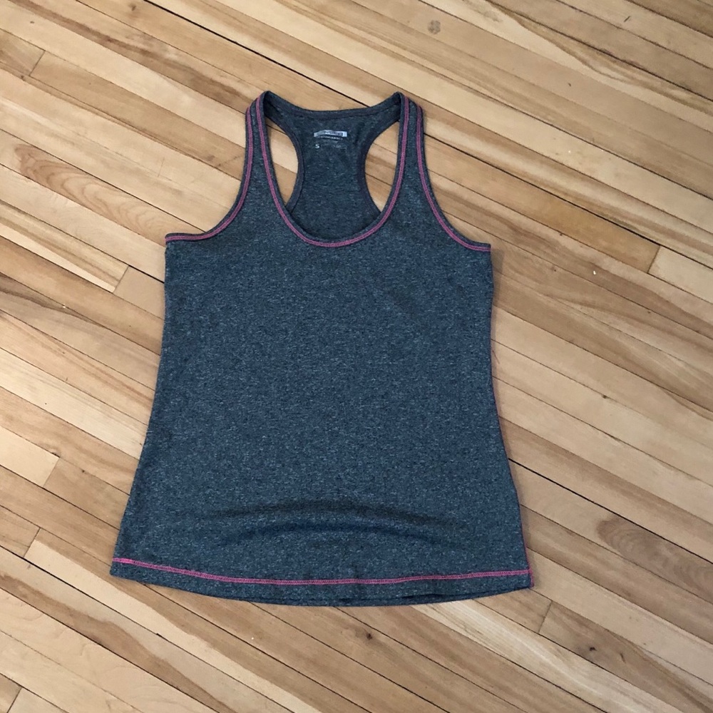 💪🏼 Grey Racerback Tech Tank - Picture 1 of 3
